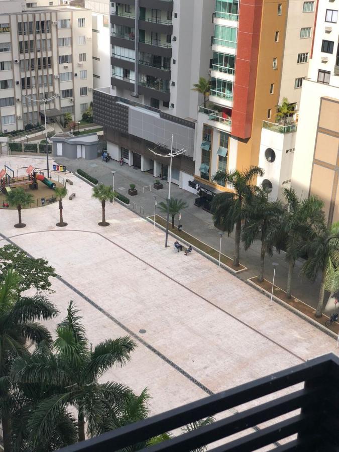 Apto Pe Na Areia - Centro De Balneario Camboriu